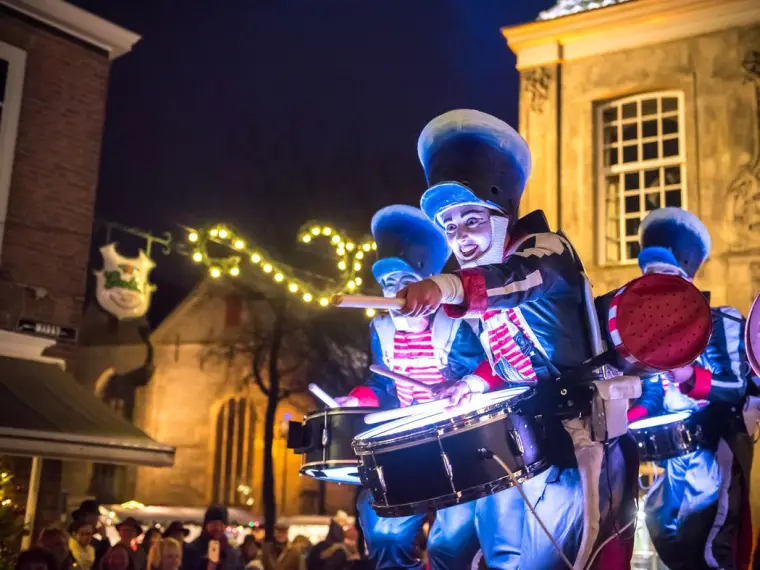 Live entertainment in de straten van Ootmarsum